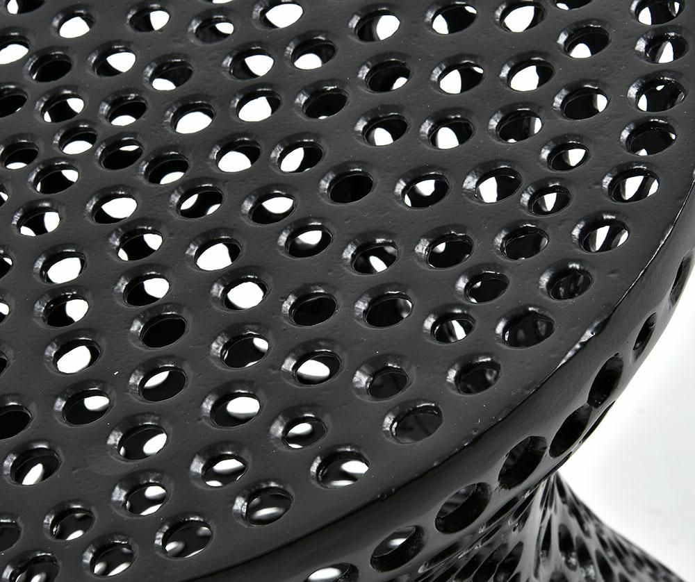 Stolik kawowy Nero - metalowy stolik ażurowy