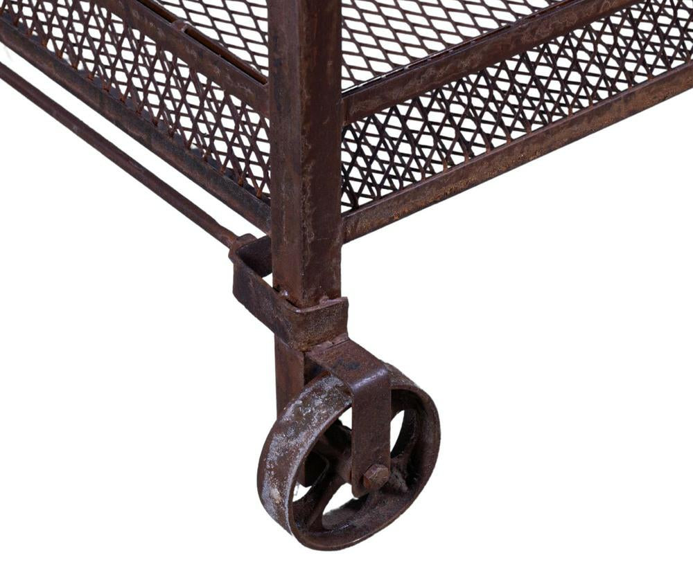 Vintage Stolik na kółkach loft - metalowy stolik industrialny